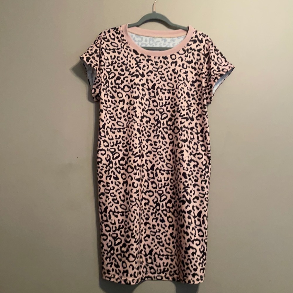Cheetah tshirt dress
